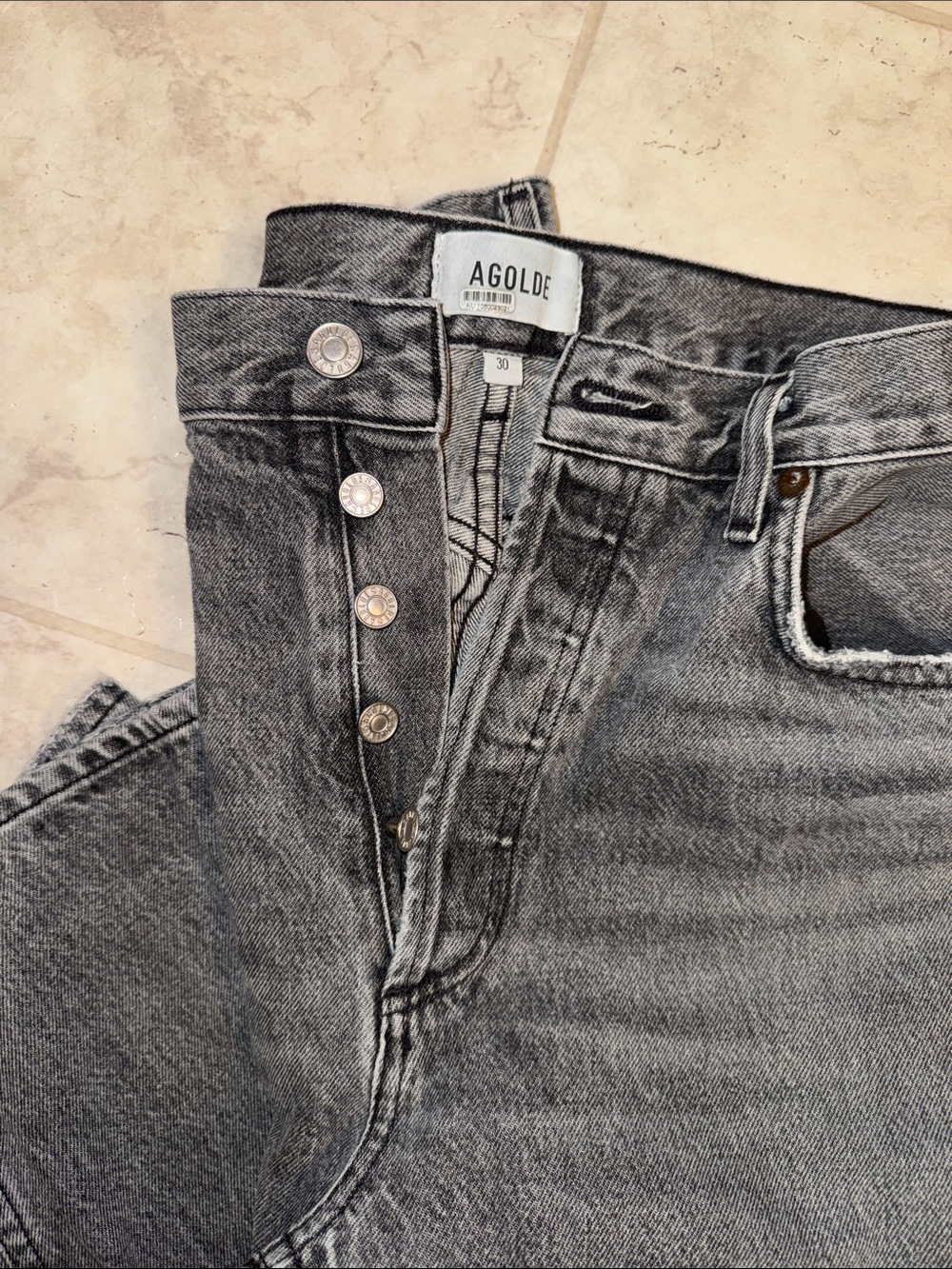 Agolde High-Rise Button-Fly Jeans in Washed Grey
